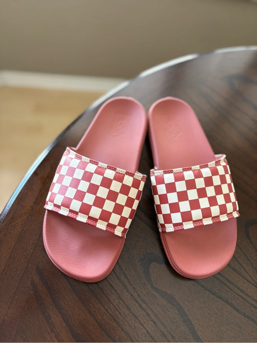 Vans Women’s Checkerboard Slide Sandals - Pink/White Size 9 - Picture 2 of 7